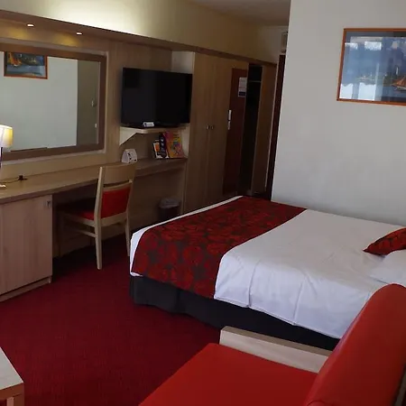 The Originals Saint-nazaire Aquilon Hotel 5*