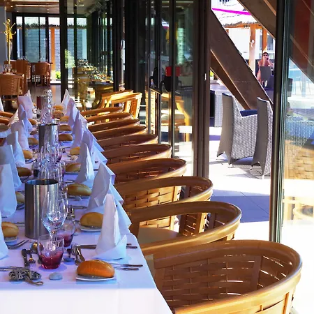 Hotel The Originals Saint-nazaire Aquilon 5*